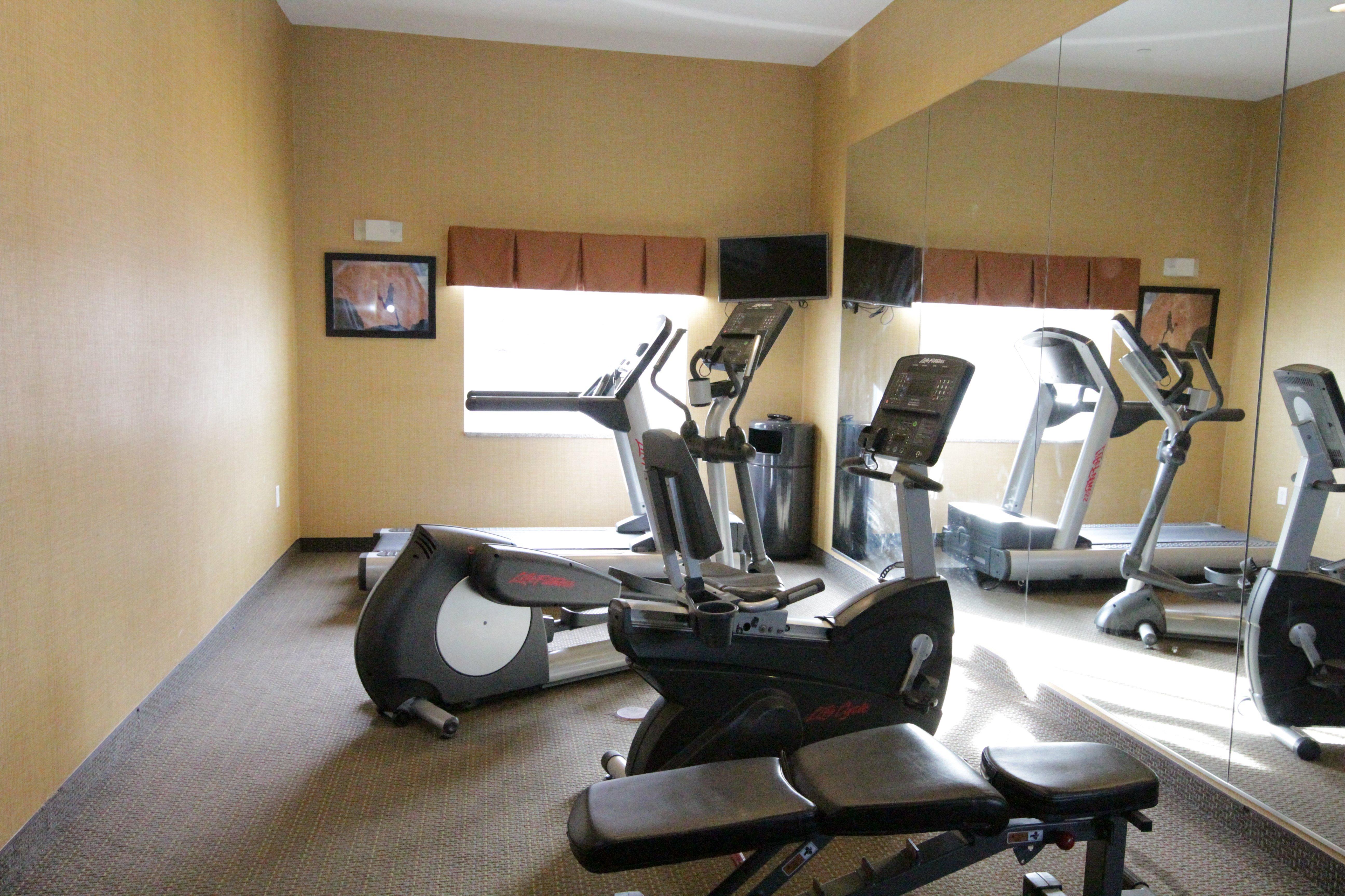 Holiday Inn Express And Suites Montgomery By Ihg Dış mekan fotoğraf