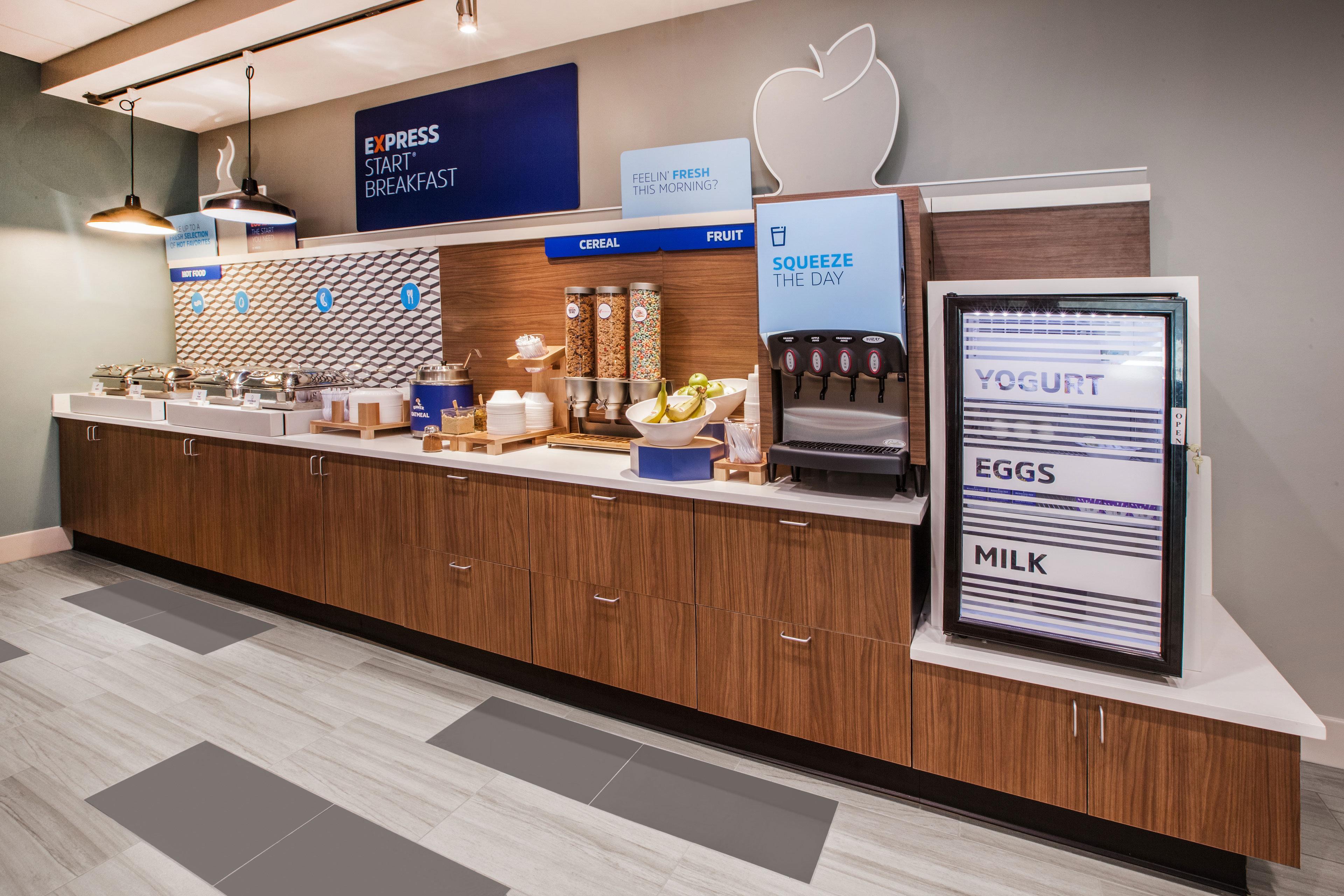 Holiday Inn Express And Suites Montgomery By Ihg Dış mekan fotoğraf